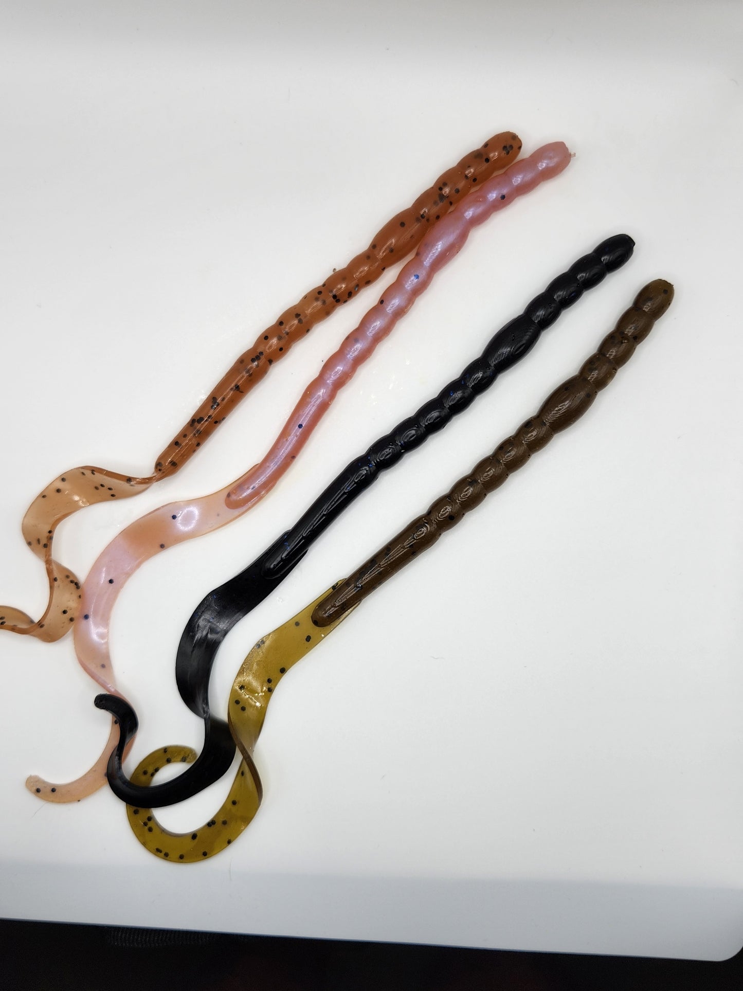 13" Ribbon Tail